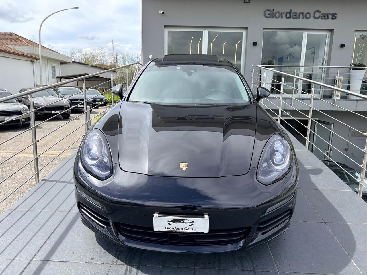 Porsche Panamera 3.0 Diesel 300cv da vetrina