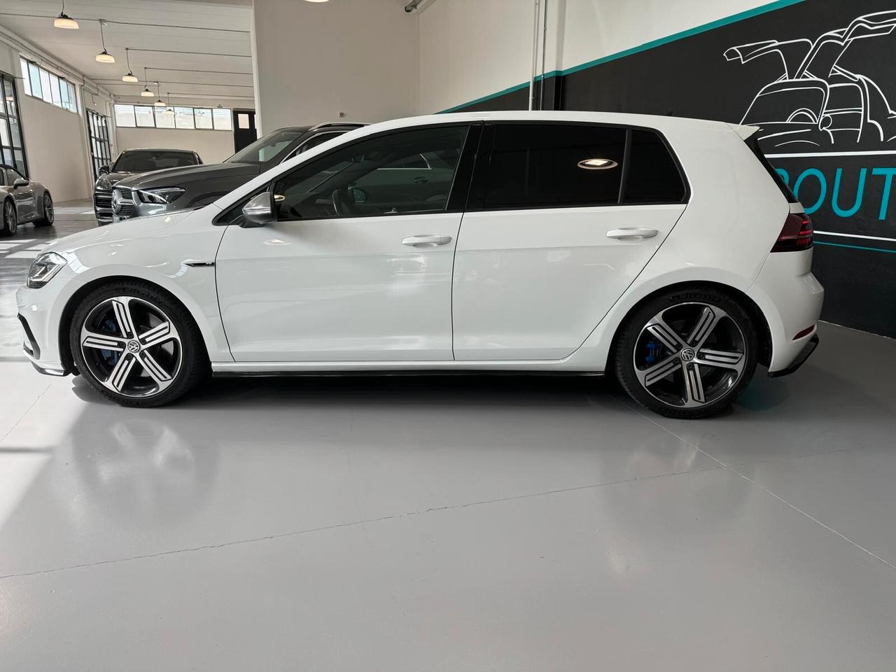 Volkswagen Golf 7.5 R 2.0 TSI DSG / IVA ESPOSTA