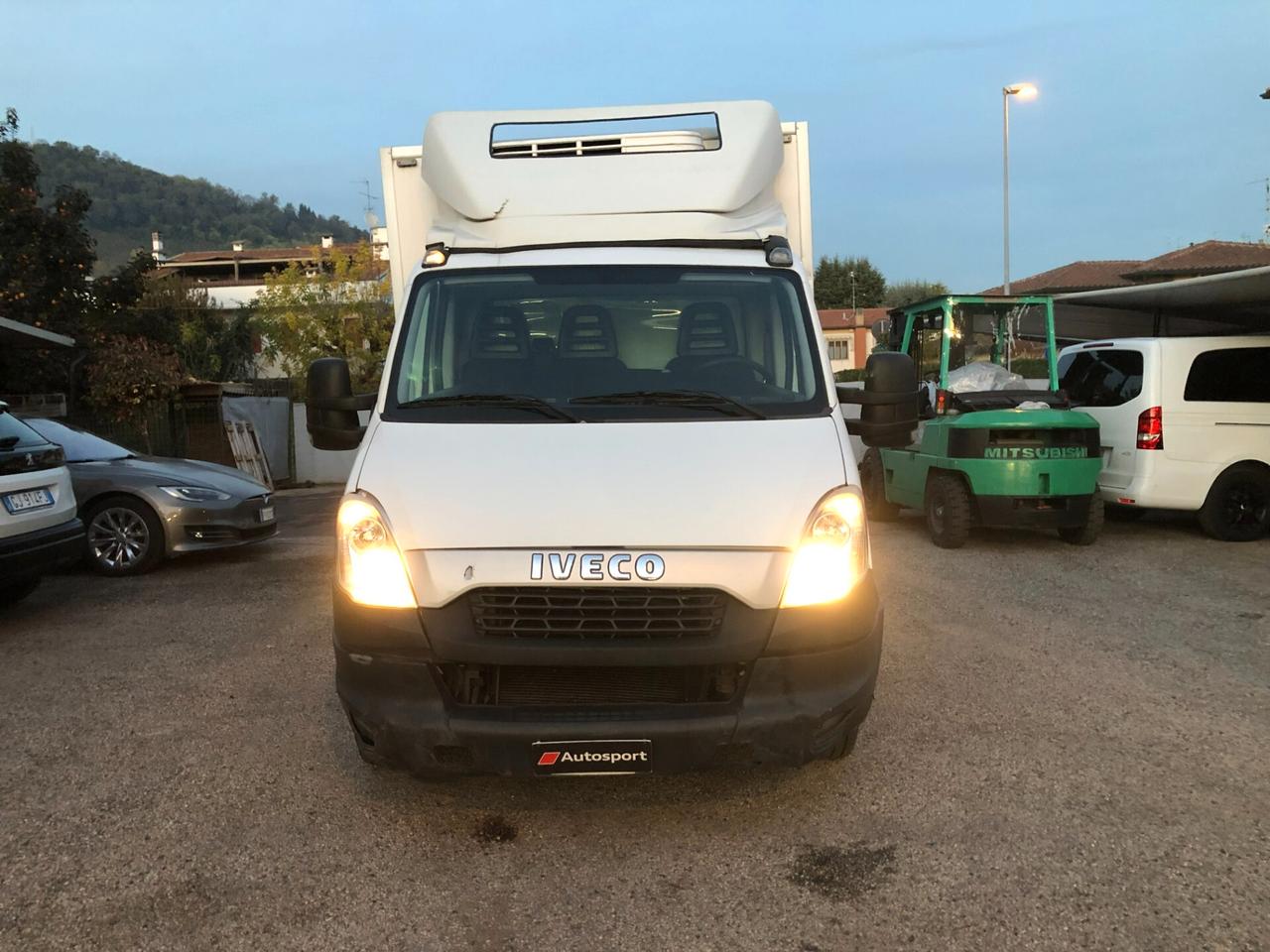 Iveco Daily 35C17L 3.0 Cabinato ! TELAIO PIEGATO ! CELLA FRIGO