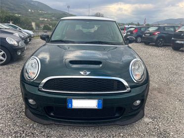 Mini 1.6 16V Cooper D ALLESTIMENTO JCW