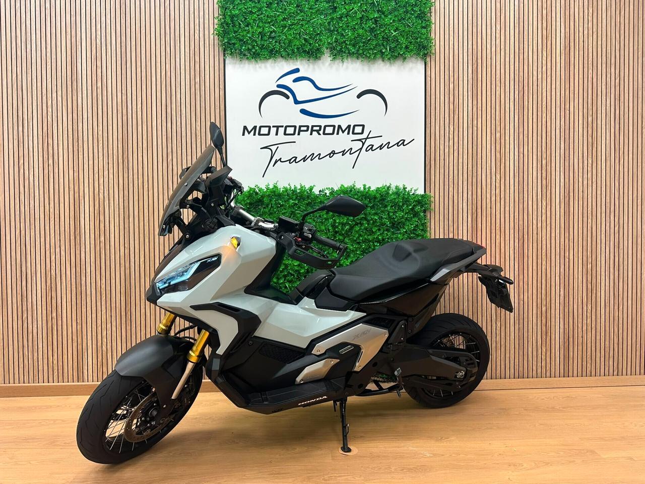 HONDA X-ADV XADV X ADV 750 / 2024 DA 149€ AL MESE