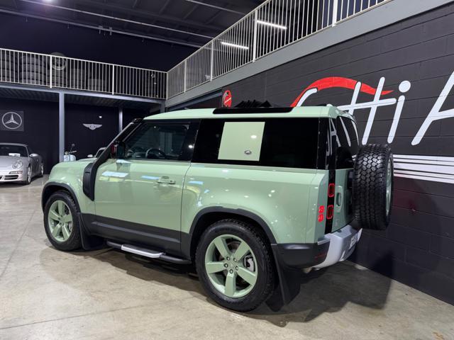LAND ROVER Defender 75 TH LIMITED EDITION LISTINO 122000?