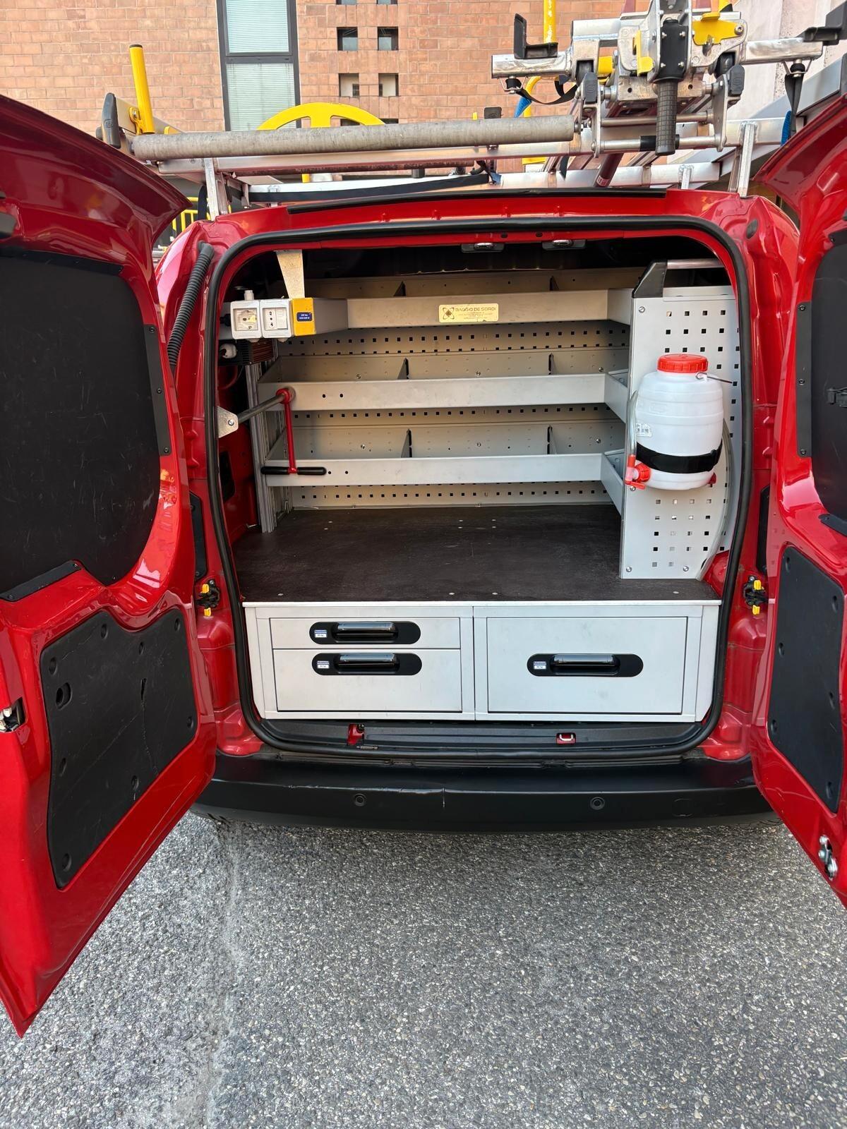 Fiat Fiorino 1.3 MJT 95CV Combinato Adventure