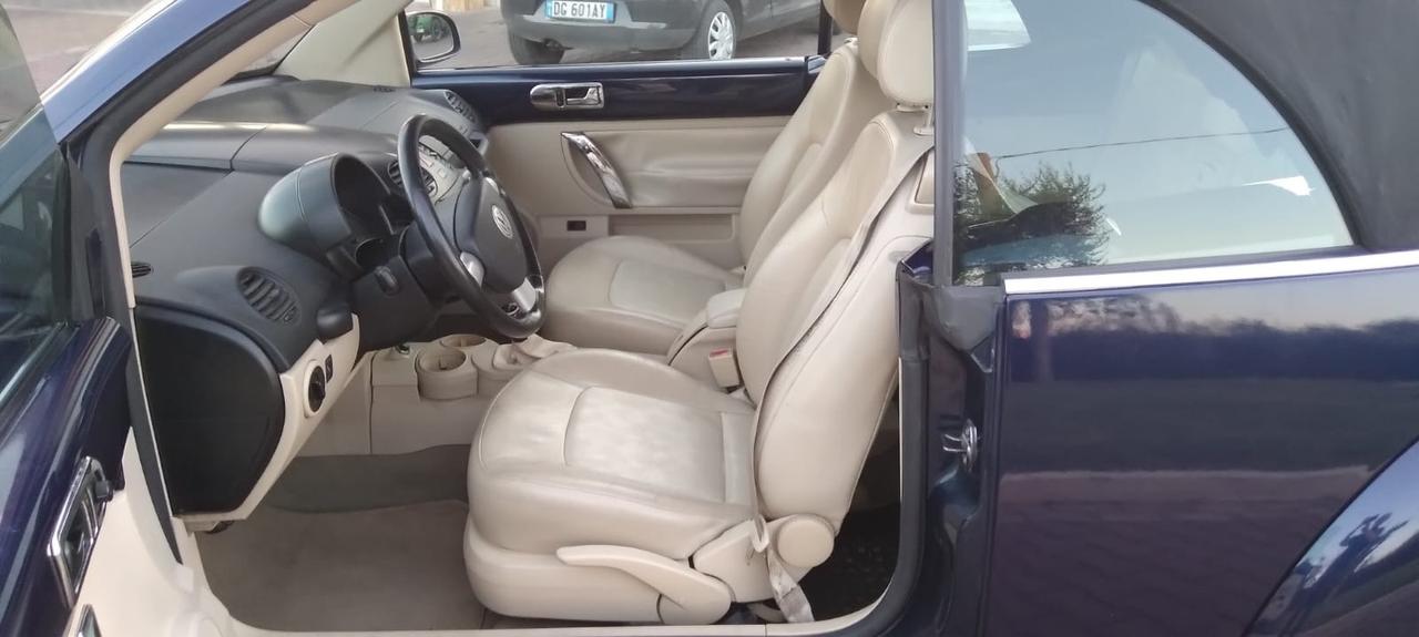 Volkswagen New Beetle 1.9 TDI 101CV Cabrio