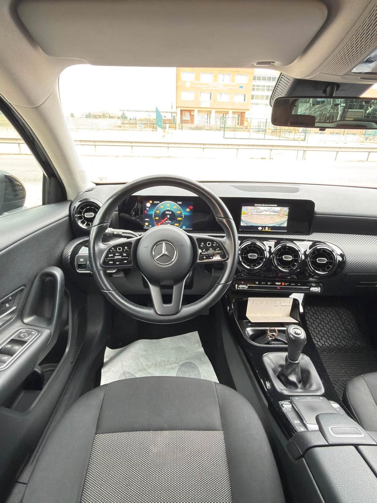 Mercedes-benz A 160 d Premium