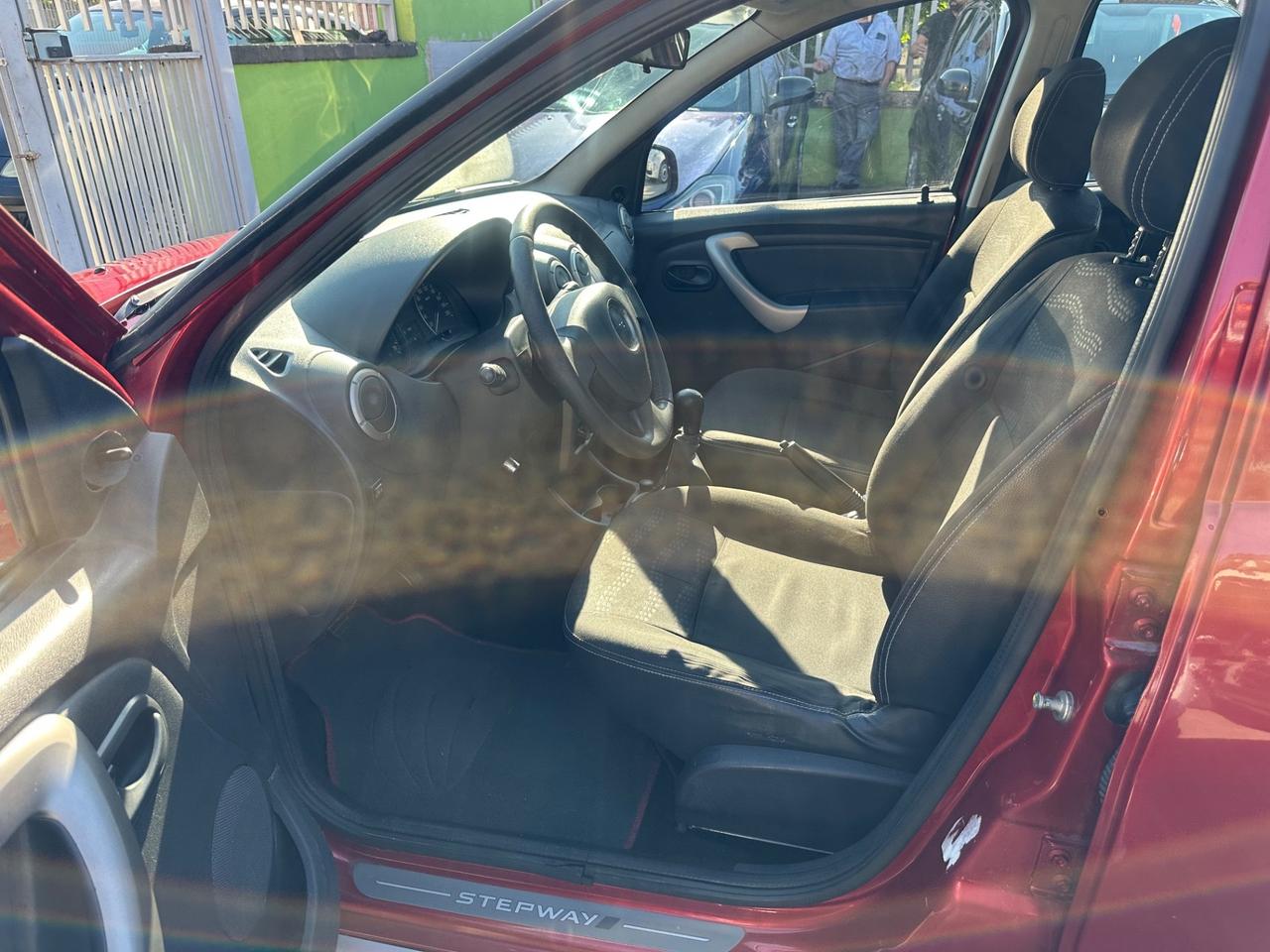 Dacia Sandero Stepway 2011 1.6 BENZ/GPL SCADENZA 2031