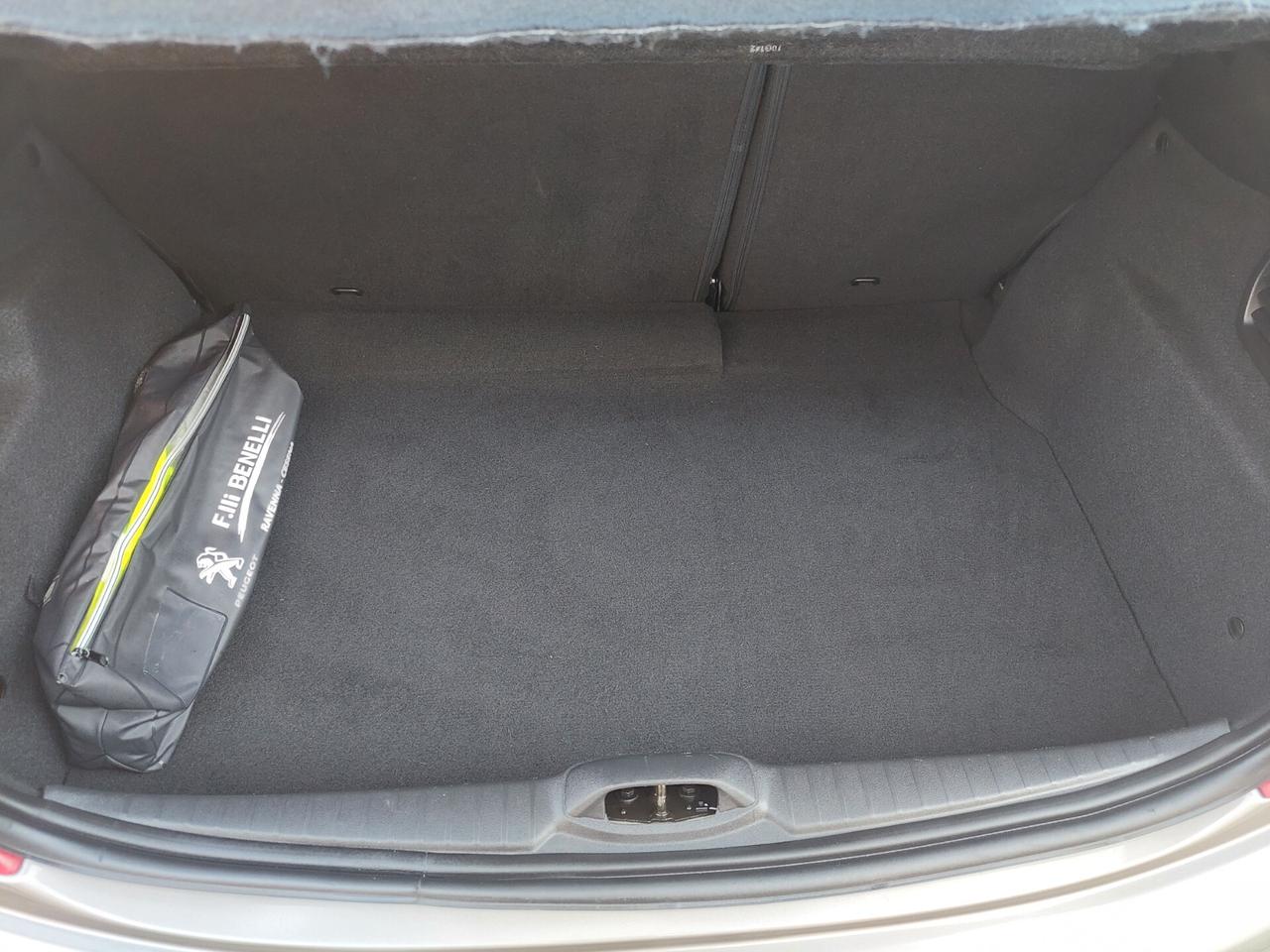Peugeot 208 PureTech 68 5 porte Active