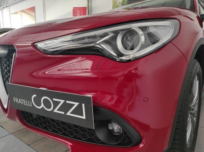 ALFA ROMEO Stelvio - Stelvio 2.2 Turbodiesel 180 CV AT8 Q4 Executive