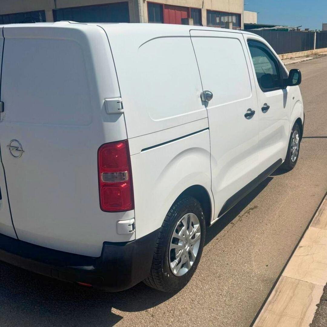 Opel Vivaro 1.5 Diesel - 122CV *Motore rifatto*