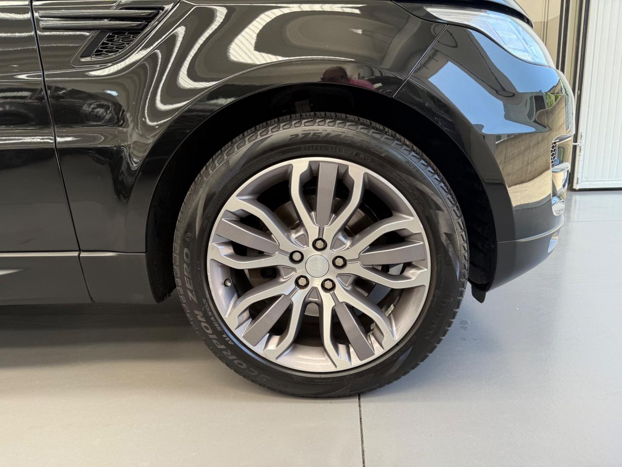 Land Rover Range Rover Sport 3.0 TDV6 HSE Dynamic
