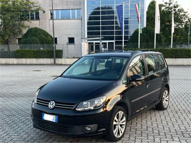 Volkswagen Touran 1.4 TSI Highline EcoFuel