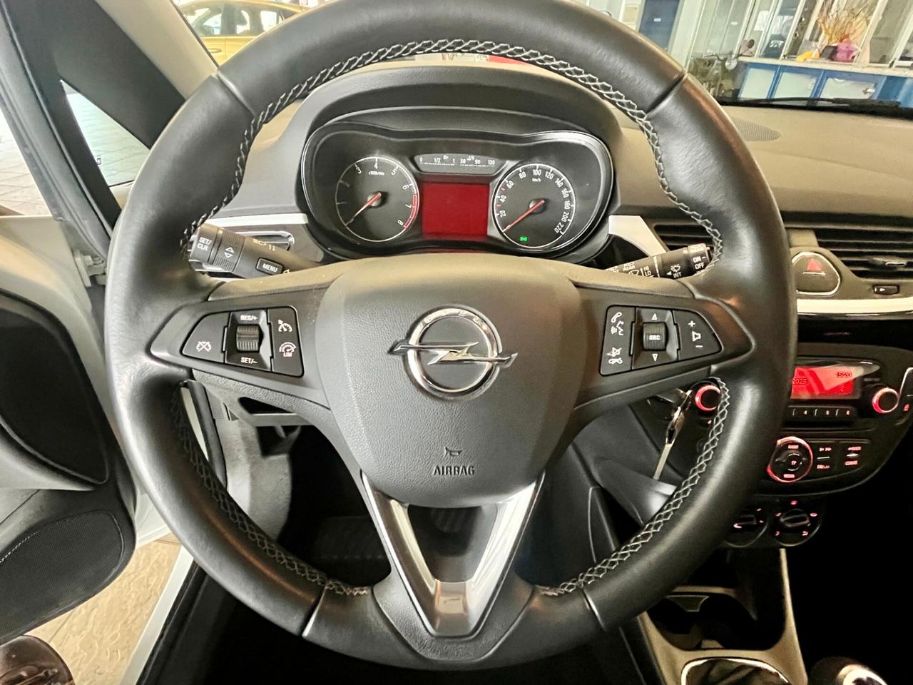 Opel Corsa 1.2 5 porte b-Color-NEOPATENTATI-