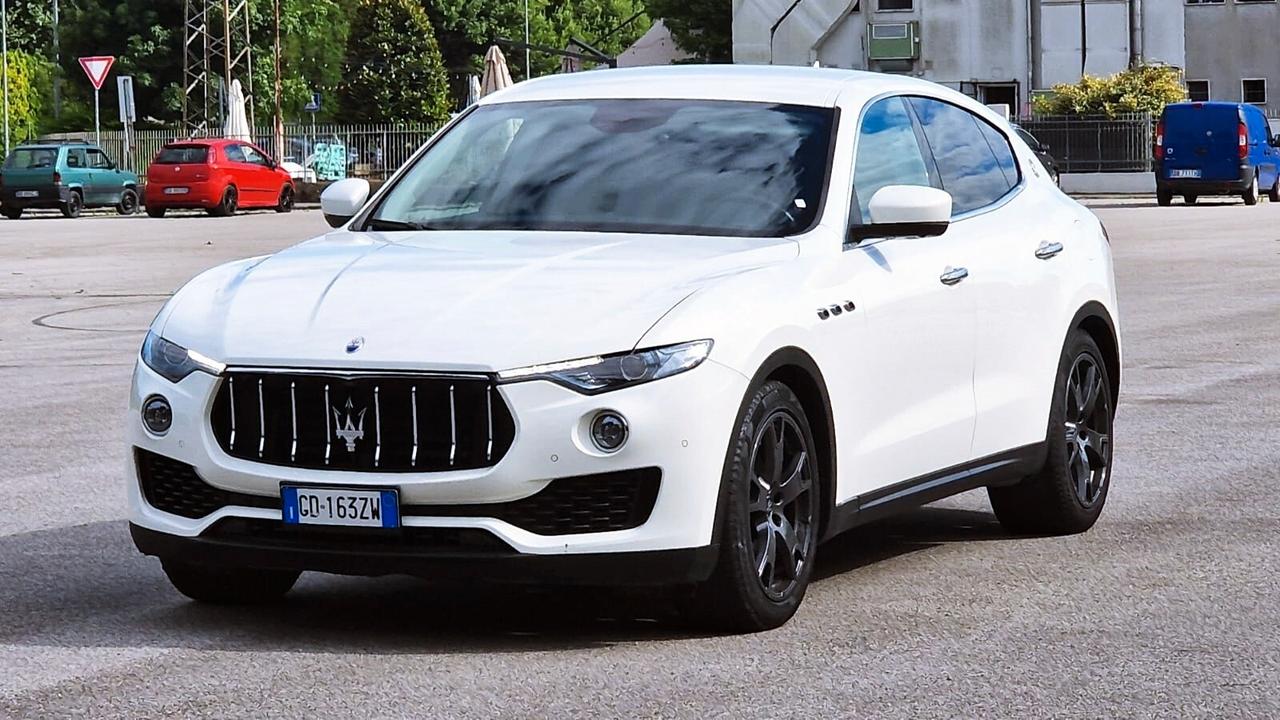 MASERATI Levante 3.0 V6 350 CV Q4 Iva esposta