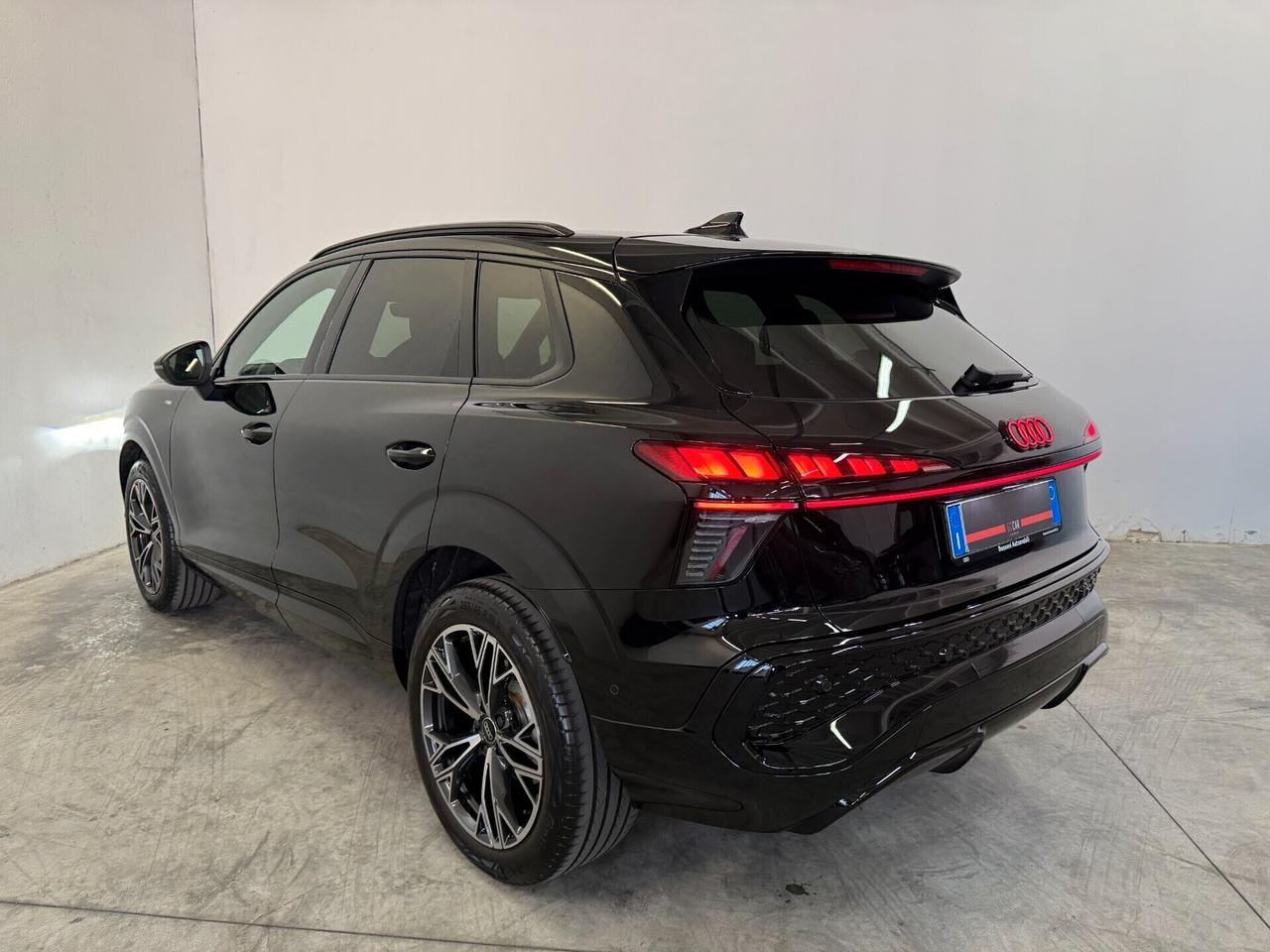 Audi Q3 1.5 tfsi mhev 150 Cv S line edition interno + esterno ITALIANA PRONTA CONSEGNA PREZZO REALE