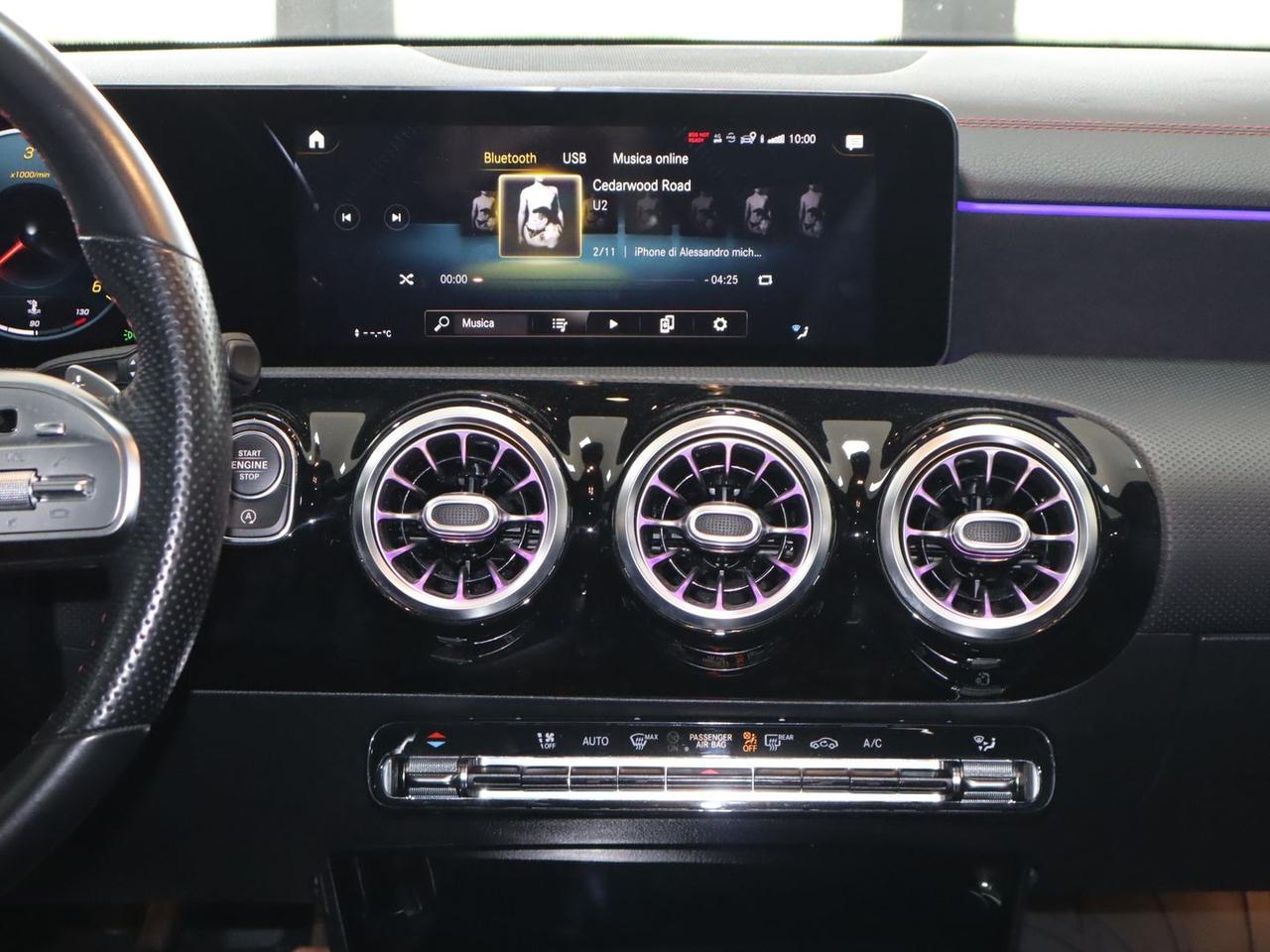 Mercedes-Benz CLA 200 AMG Line Premium Plus #9448