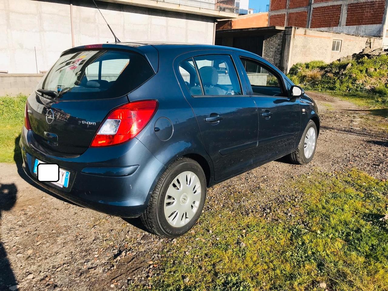 Opel Corsa 1.3CDTI NEOPATENTATI CHIAMA 2009