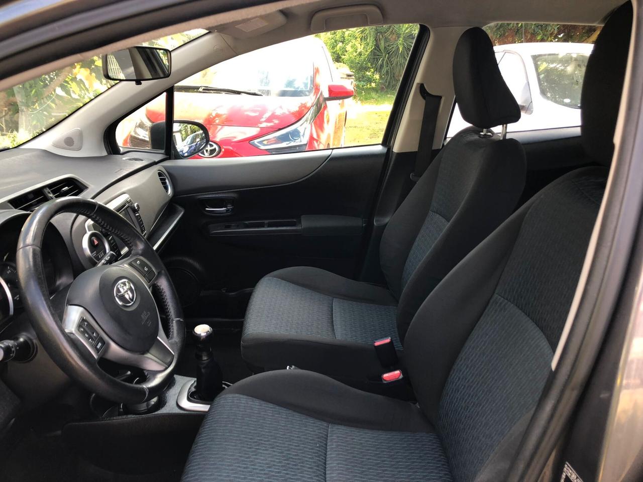 Toyota Yaris 1.0 5 porte Active