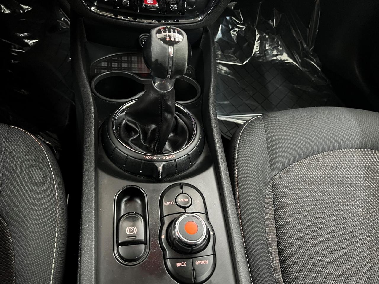 MINI Mini IV F54 2016 Clubman Mini Clubman 1.5 One