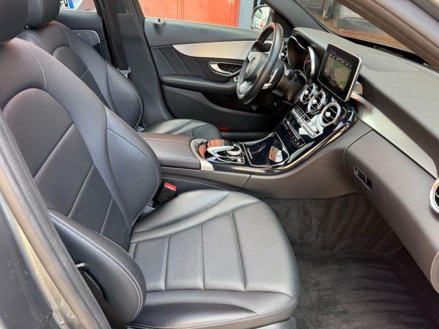 MERCEDES-BENZ C 220 d S.W. 4Matic Auto Premium Tetto-Pelle