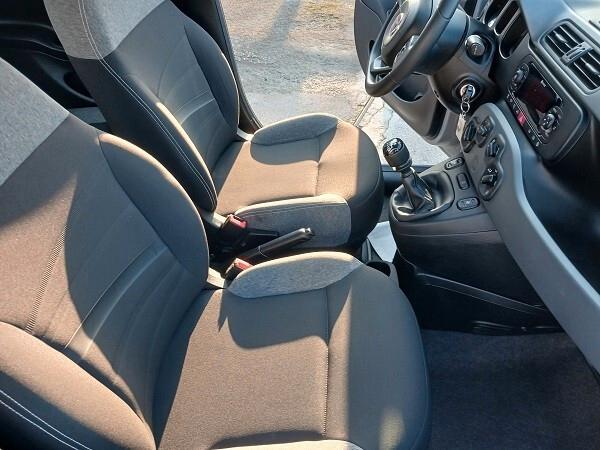 FIAT PANDA HYBRID 1.0 FireFly 70 CV S&S CITY LIFE