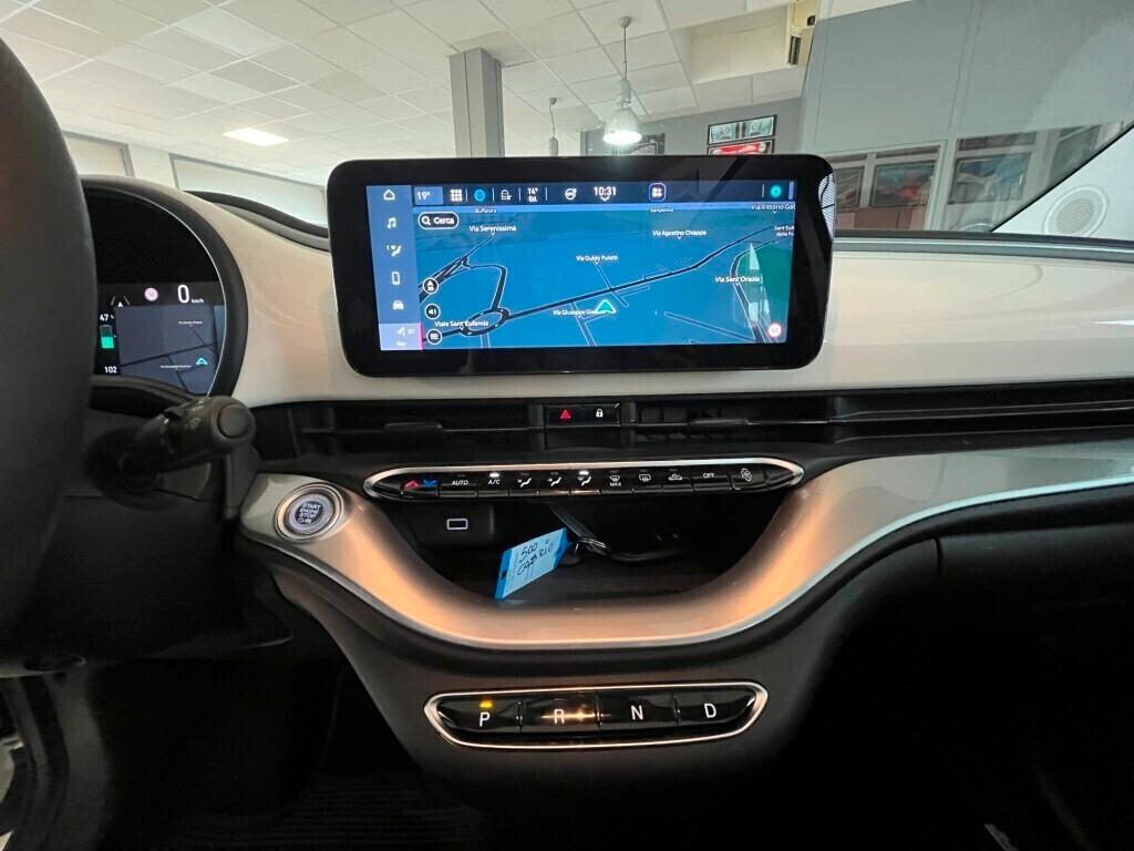 Fiat 500e Cabrio Icon 42KWh Batteria Nuova Adatta a Neopatentati