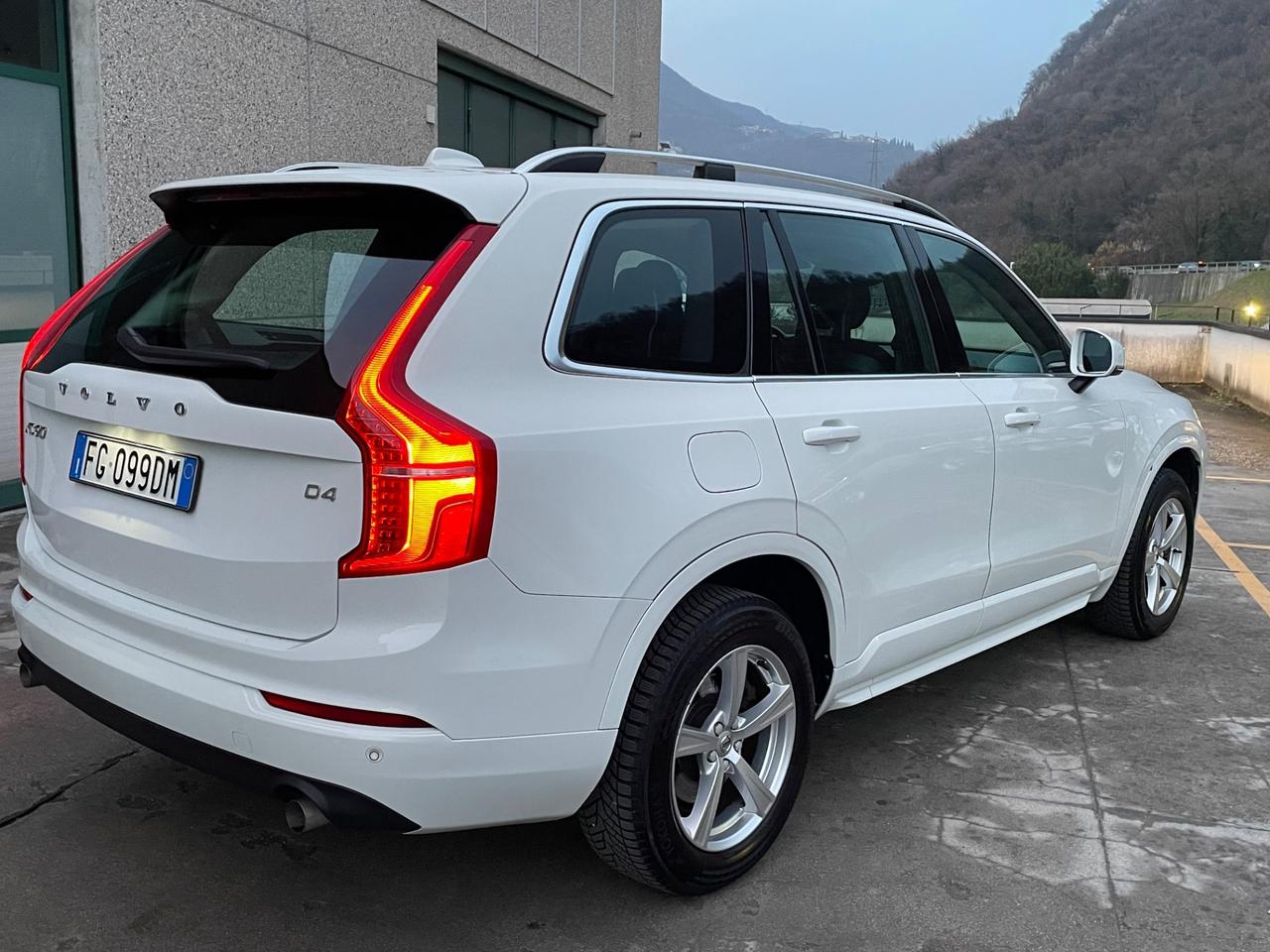 Volvo XC 90 XC90 D4 Geartronic 7 posti Business Plus