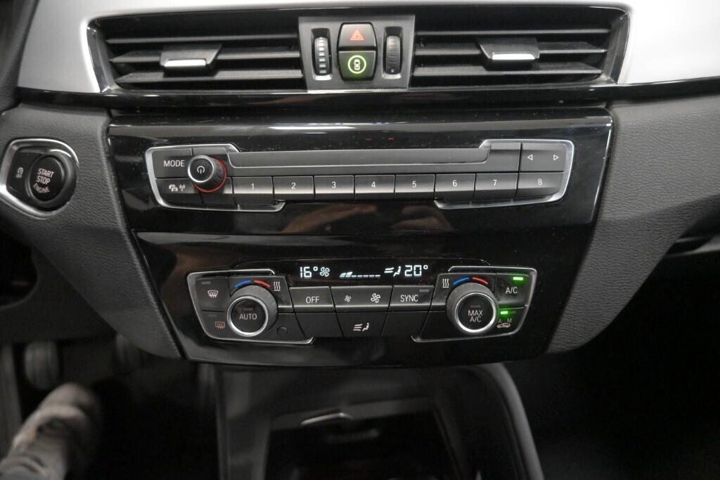 BMW X1 16D 115CV 6M. S-DRIVE BUSINESS ADVANTAGE ( FARI LED - CRUISE - NAVI - PARK ASSISTANT - TELECAMERA POST. )