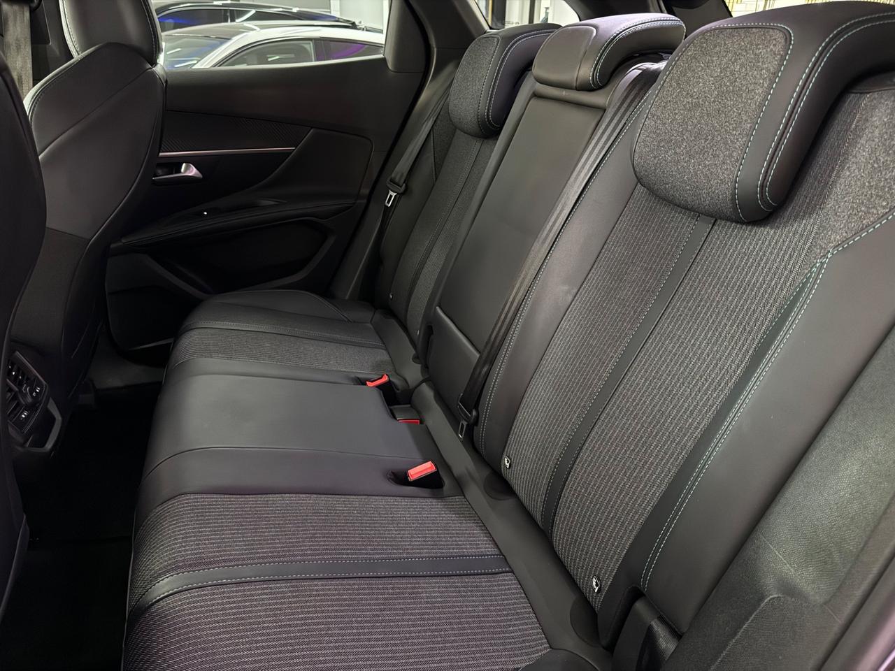 Peugeot 3008 EAT8 Allure Pack Full Opt