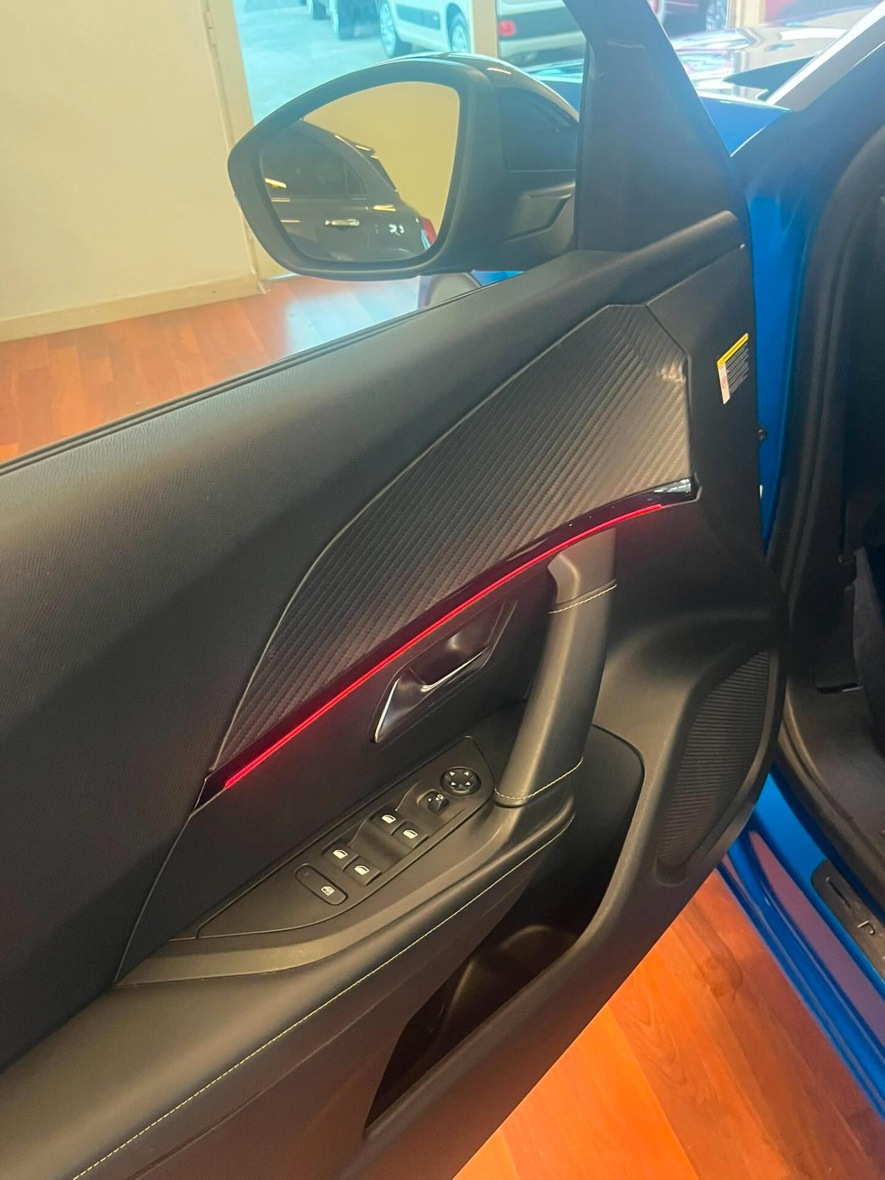 Peugeot 2008 BlueHDi 130 S&S EAT8 GT