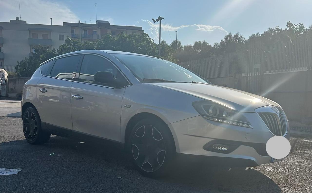 Lancia Delta 1.6 FULL