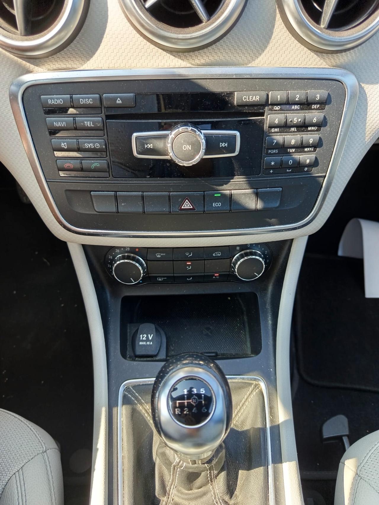 Mercedes-benz A 180 BlueEFFICIENCY Premium