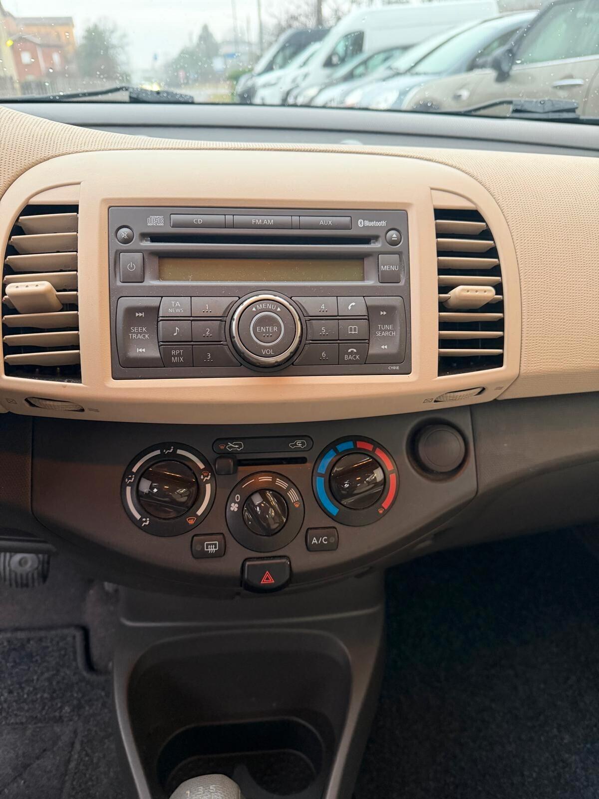 Nissan Micra 1.2 5P. benz.