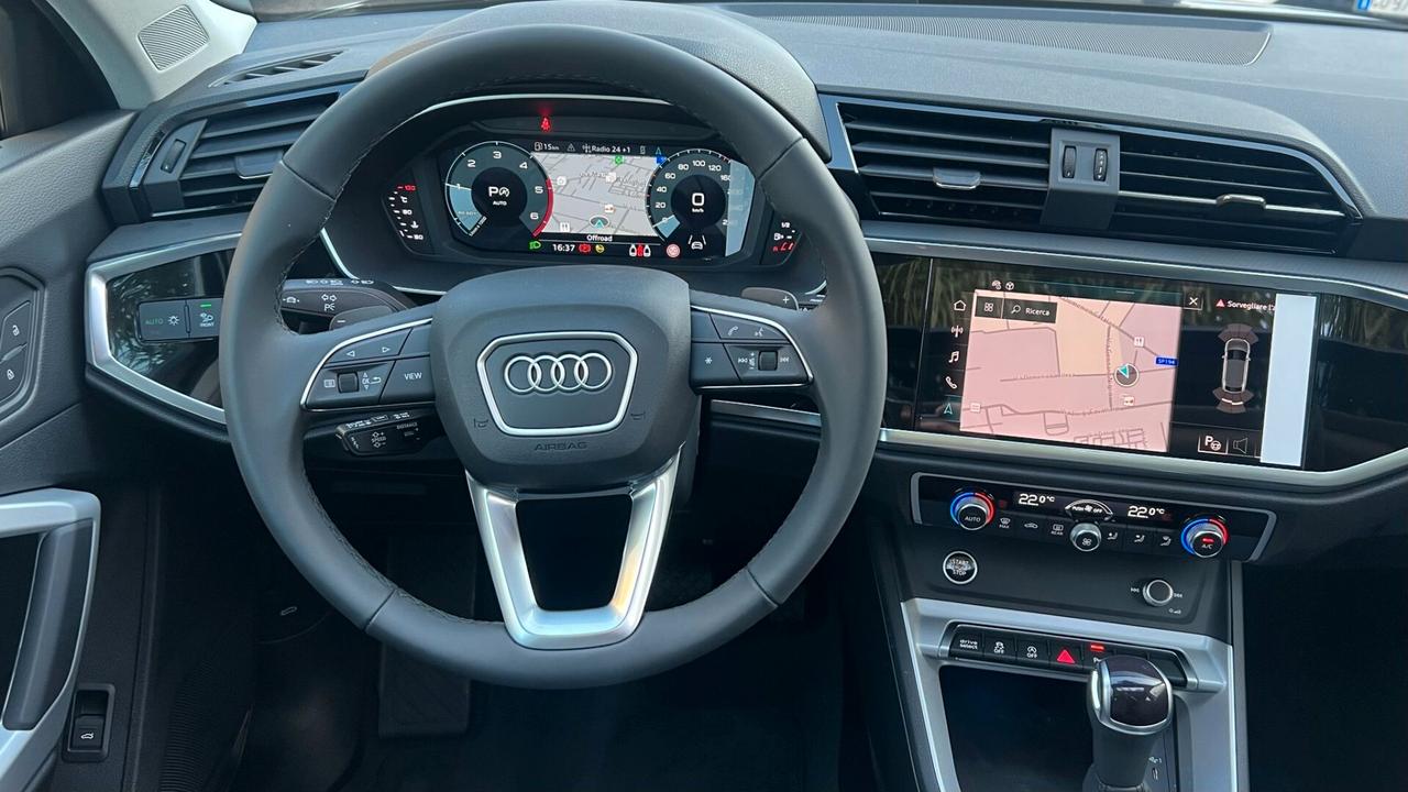 AUDI Q3 SPB 35 TDI S-LINE KM0 2024 TETTO APRIBILE