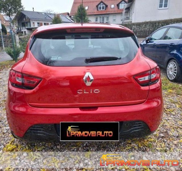 RENAULT Clio 1.2 75 CV 5 porte Duel