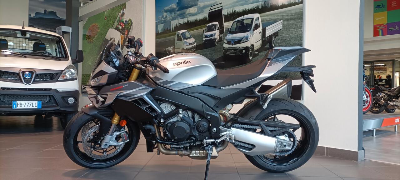 Aprilia Tuono V4 1100
