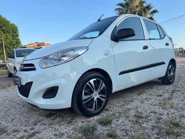 HYUNDAI - i10 - 1.1 12V Classic - NEOPATENTATI - FINANZIABILE