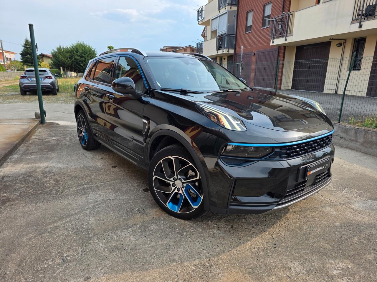 Lynk&co 01 PHEV