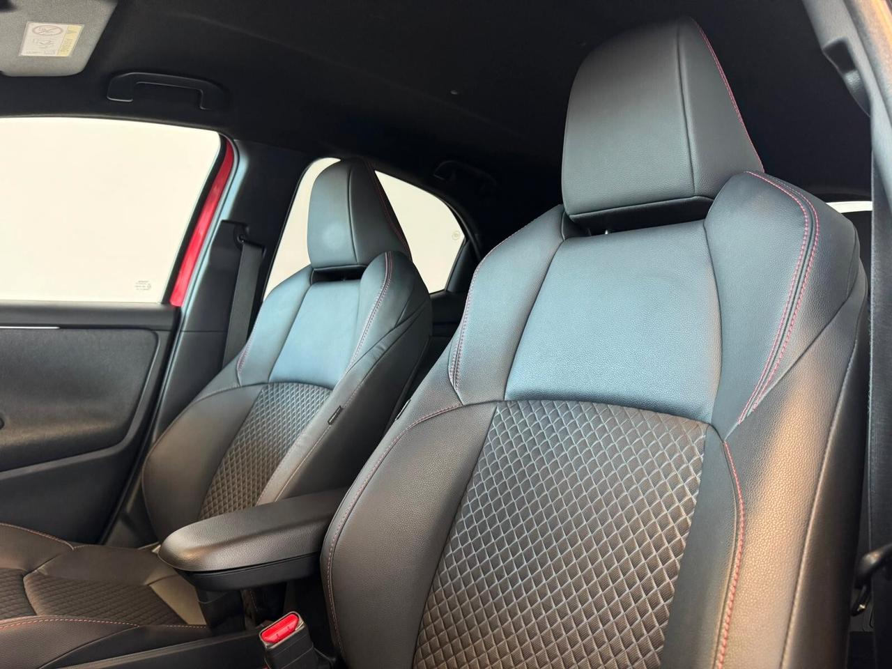 Toyota Yaris 1.5 Hybrid 5 porte Premiere