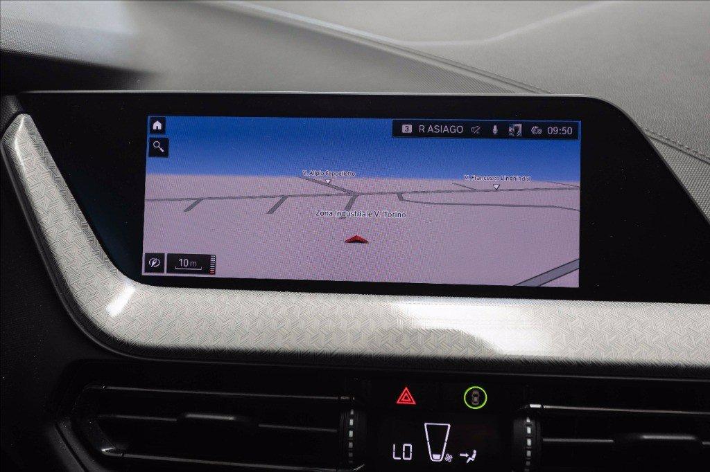 BMW 116d Advantage auto del 2021