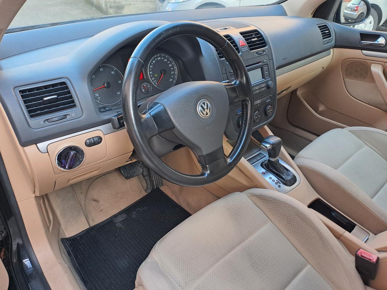 VW GOLF 2.0 TDI 140 CV DSG