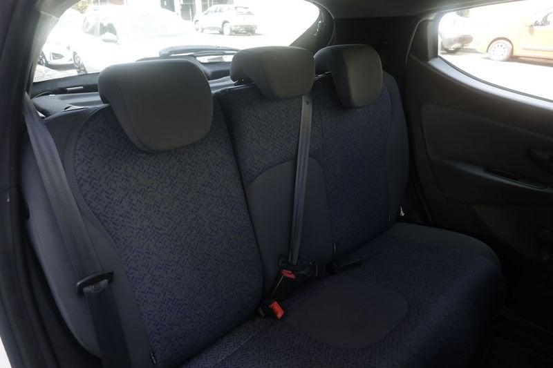Lancia Ypsilon Lancia Ypsilon 1.0 FireFly 70cv S&S Hybrid SILVER 51KW ANNO 2022