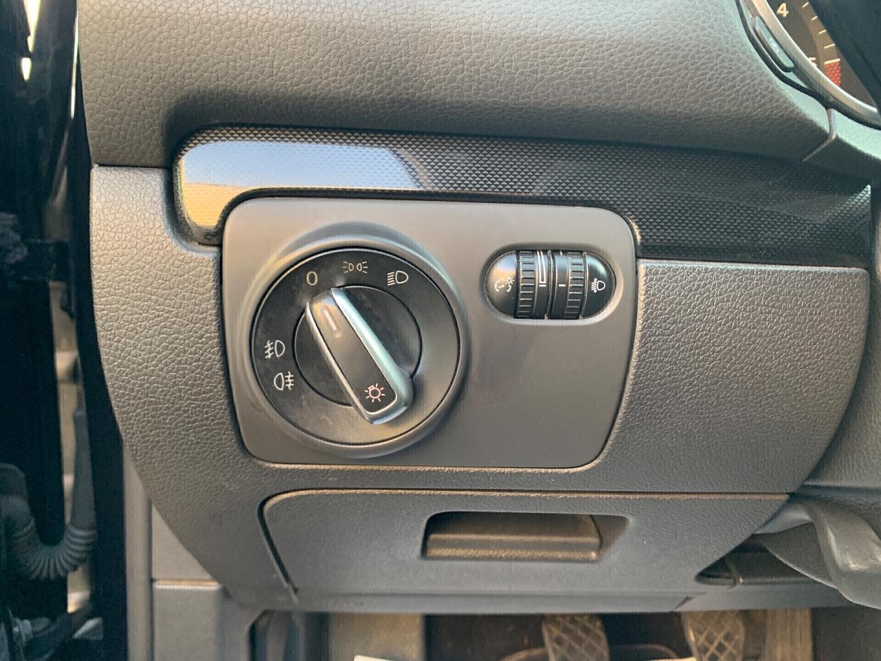 Volkswagen Golf 1.6 TDI DPF 5p.