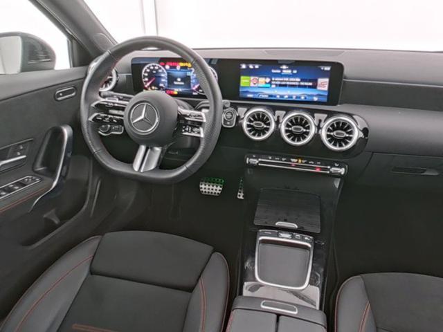 MERCEDES-BENZ A 180 Automatic AMG Line Advanced Plus