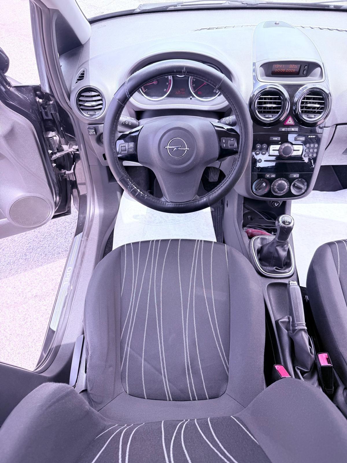 Opel Corsa 1.2 80CV 5 porte GPL-Ok neopatentati