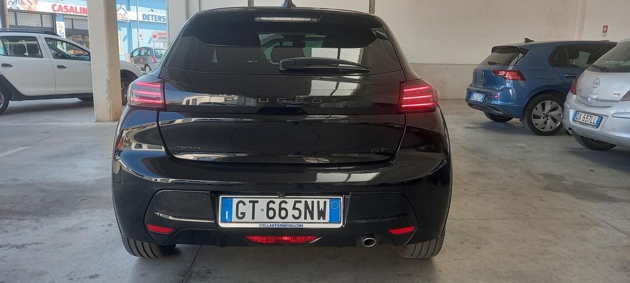 Peugeot 208 GT 1.2 turbo 100cv total balck