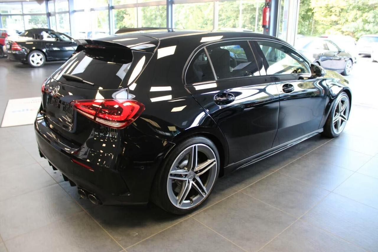 Mercedes-Benz A 45 AMG 4Matic + AMG Speedshift DCT 8G