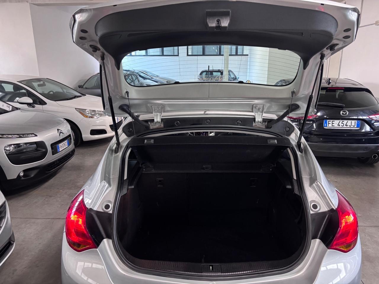 Opel Astra 1.7 CDTI 110CV 5 porte Cosmo