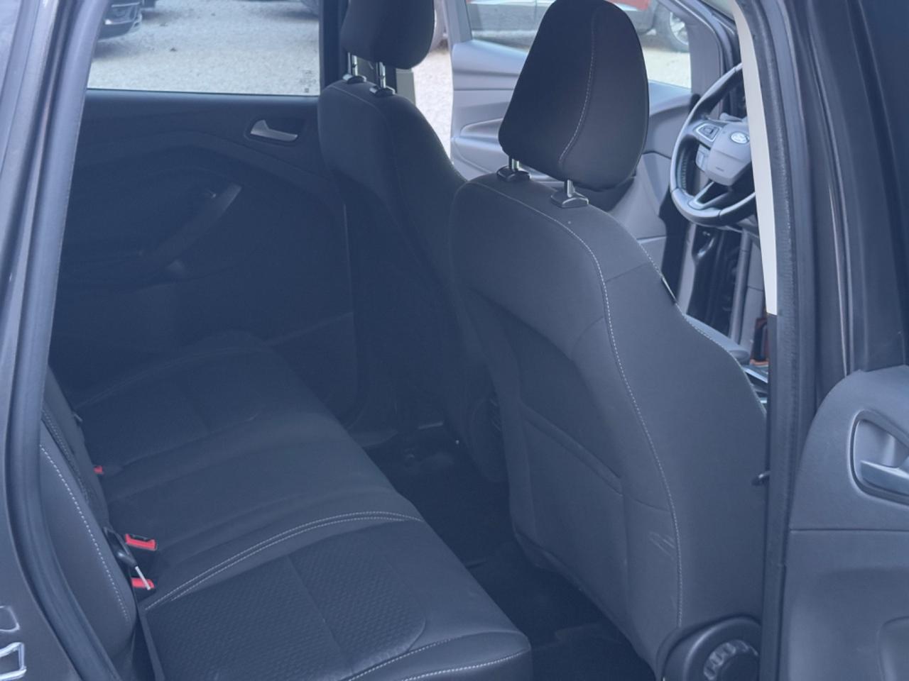 Ford Kuga 1.5 TDCI 120 CV 2WD Business MANUALE!