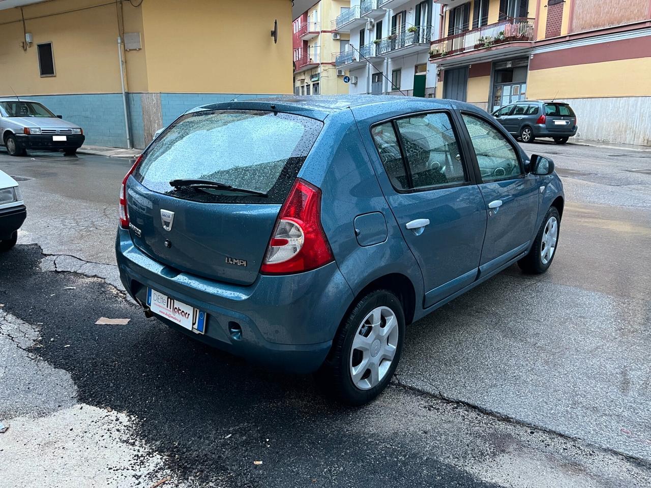 Dacia Sandero 1.4 8V Lauréate