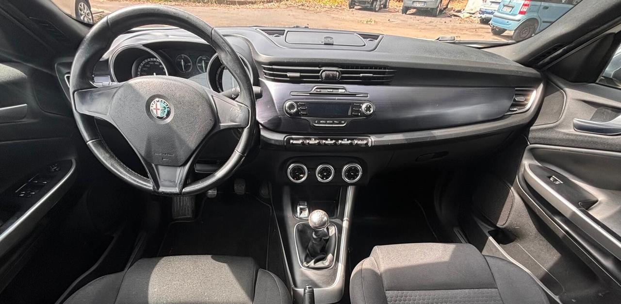Alfa Romeo Giulietta 1.6 JTDm-2 105 CV Progression